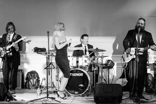 Face 2 Face Band - 12