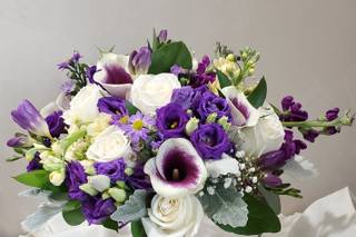 Roni's Roses Floral Design, LLC - 23