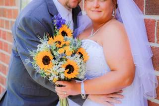 Lake Elsie Wedding Barn - 27