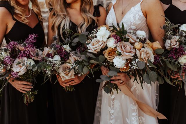 Morna Mae Floral & Design - 3