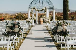 Truffle Pig Winery by Wedgewood Weddings - 60