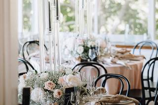 Champagne Dreams & Co. - 18