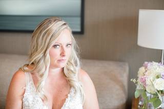 Andrea Bounds Makeup - 9