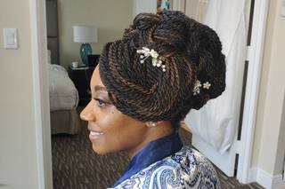 Robbin Junnola Makeup & Hair - 31