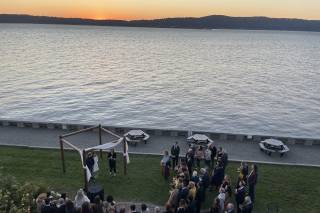 Red Hat on the River - 8