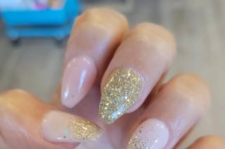 Traveler Beauty Company - 27