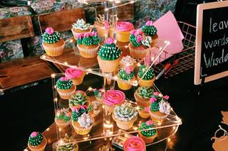 Shannon’s Sweets & Treats - 10
