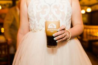 Chloe's at Golden Road Brewing - 18