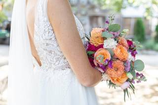 Valleygreen Flowers & Gifts - 47