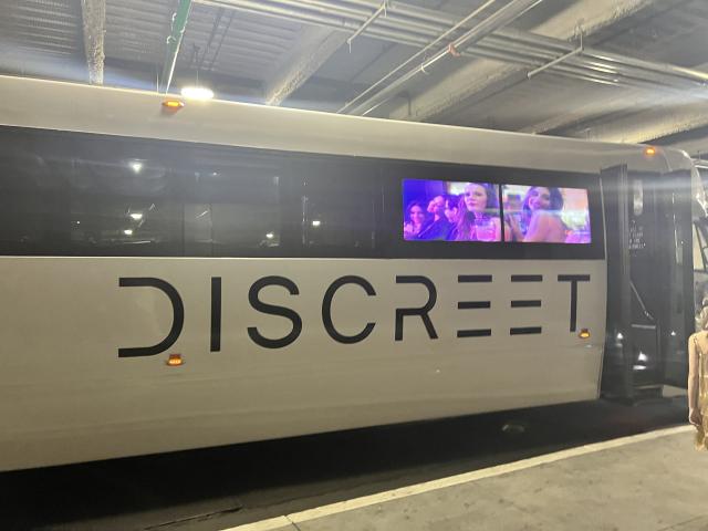Discreet Transportation - 3