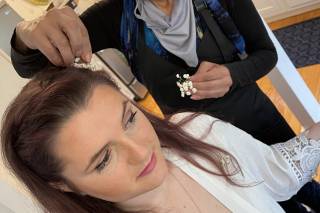 Oasis Salon & Day Spa - 6