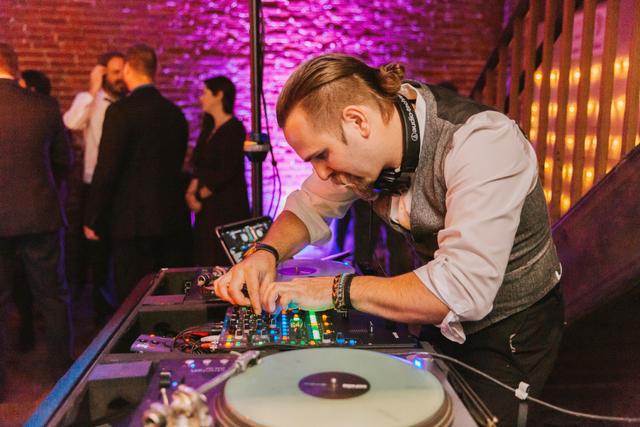 SONGSTRUCK Weddings and Events - 3