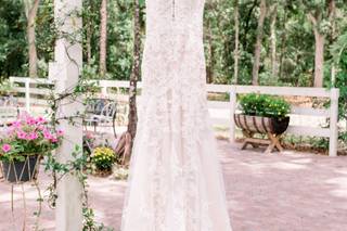 Love A Bridal Boutique - 41
