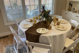 Southern Vintage Table - 22