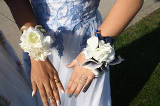 Lush Floral Design - 56