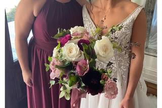 Laura of Lauxmont Floral Designs - 44