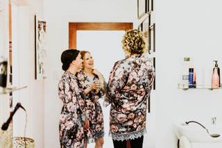Glimmer Hair & Makeup - 84