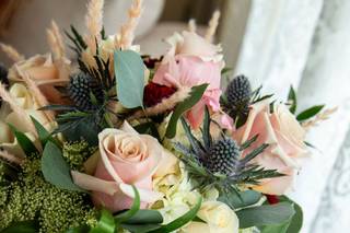 Designs By Linda Florist - 15