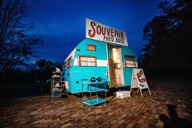 The Little Detour Photo Booth-Vintage Camper - 1