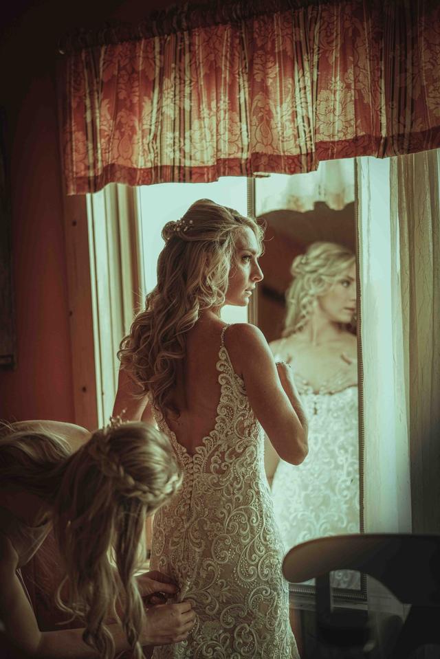 Brittany Gainsley Hair and Makeup Artist - 3