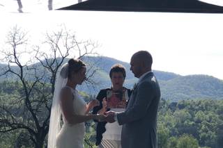 Carolyn Allen's Bridals & Tuxedos - 15
