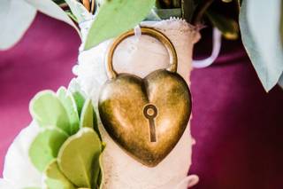 Leaves Floral Design & Events - 25