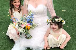 Hana Bloom Floral Design - 13