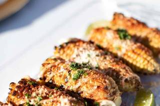 Flores Catering - 8