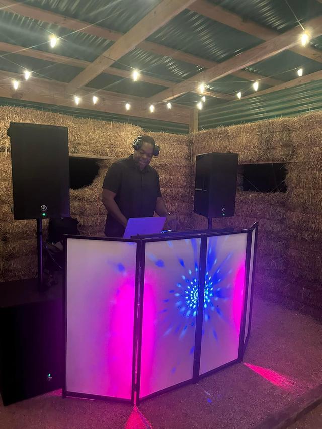GMGOmusic and DJ - 2