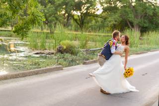 Hand Heart and Crown Weddings - 34