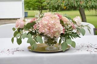 Kara's Flower Studio - 11