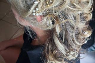 Ninah Gil Bridal Hair and Make-Up - 35