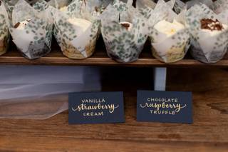 Wedding Cake Art and Design Center - 13