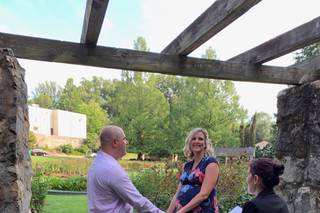 The Last Minute Wedding Officiant - 16