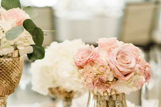 Country Club Flower Shop - 100