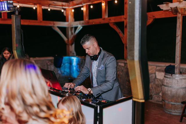 Loveys Lane Weddings & Events - 1