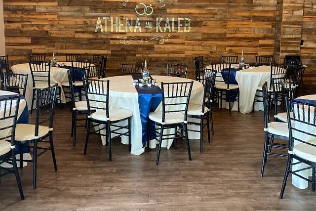 Mississippi River Distilling Company Celebration Center - Venue - Le Claire,  IA - WeddingWire