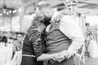 Madison Banks Photo and Events - 9
