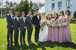 Laura's Flower Boutique - 36