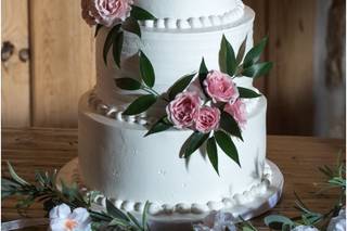 Bavarian Cakery - 70