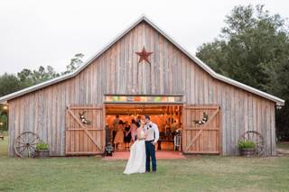 Daughter's Barn at Cedar Ridge - 34