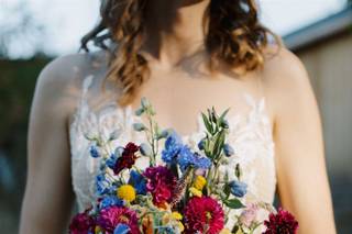 Luxury Floral Designs by Karla's Kreations - 33