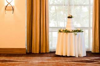 Weddings at Turtle Bay and Sheraton Redding Hotel - 5
