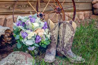 Rhonda Nichols Floral Design Studio - 15