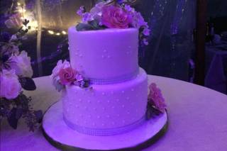 Clara's Custom Cakes - 10