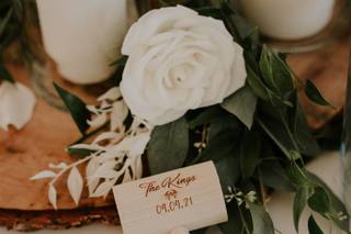 Little Miss Lovely Floral Design & Event Decorating - 34