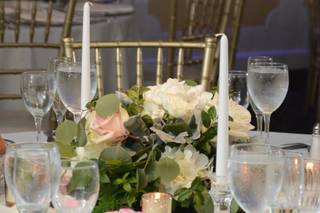 A Touch of Elegance - 85