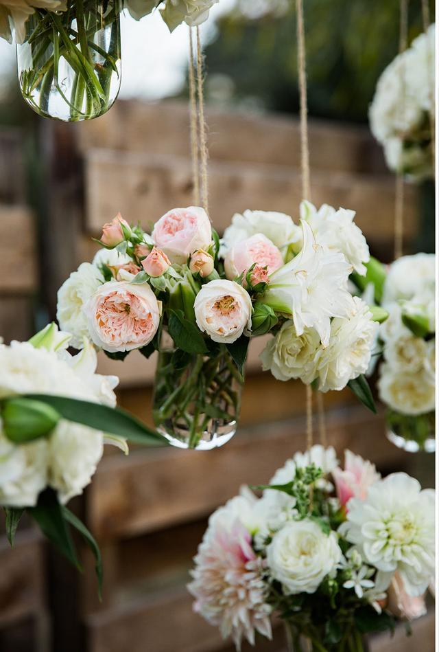 Loop Flowers & Event Arts - 2