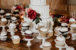 Cakehouse on Main Inc - 16