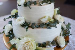 Classic Cakes - 25